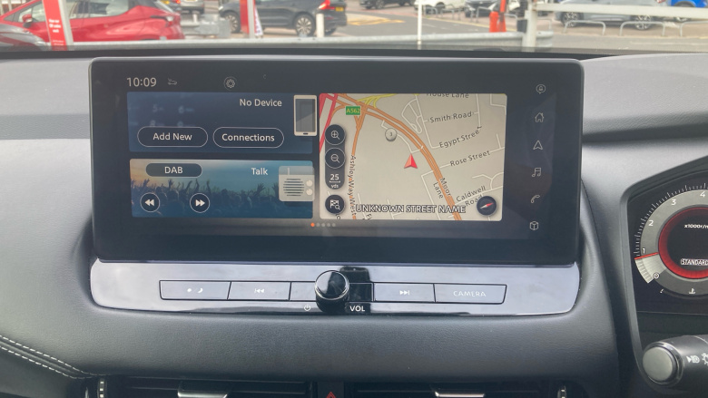 Nissan Qashqai 1.3 DiG-T MH N-Connecta 5dr Petrol Hatchback